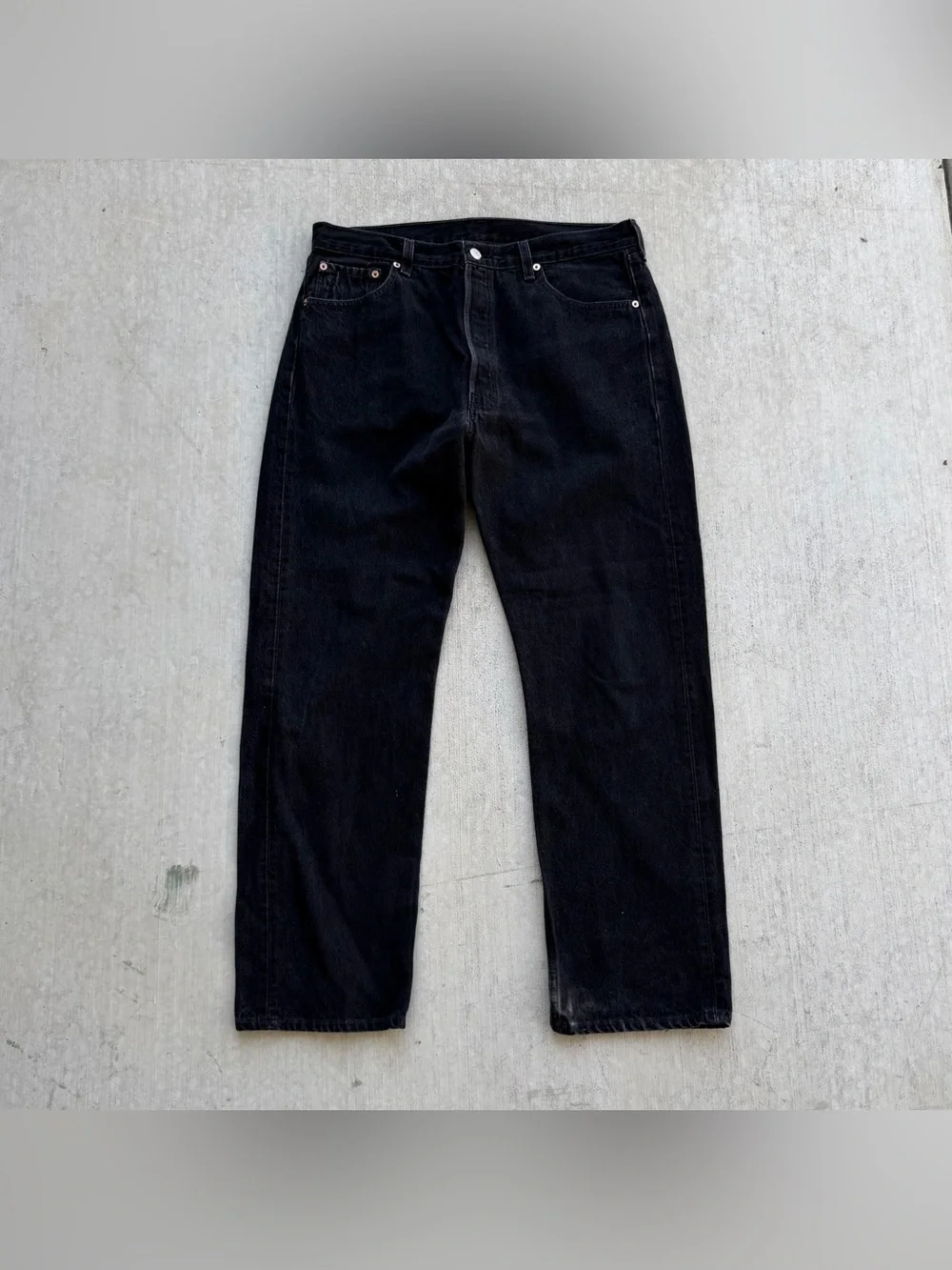 Vintage Levi’s 501 Jeans Made In USA Button Fly Black Hidden Rivets